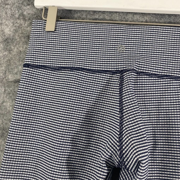 Lululemon Leggings 6 Wunder Under Crop Gingham Printed Navy Blue White Luon - Picture 14 of 15